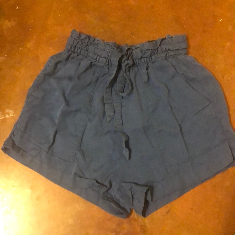 High wasted shorts